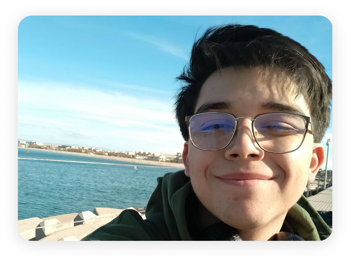 Portrait de Juan Veloza, fondateur du concept ASAFRAM